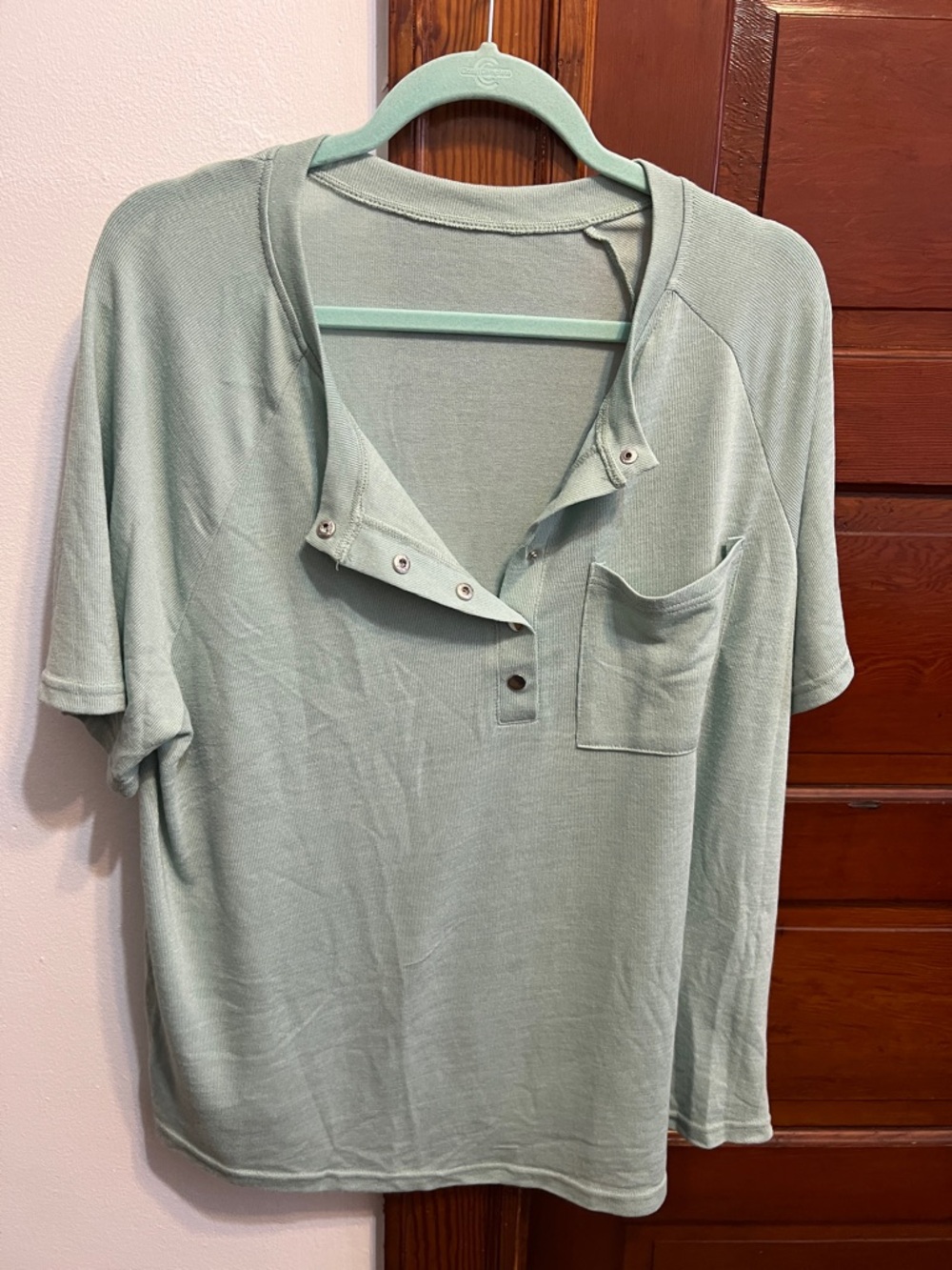 SHEIN Mint Green Short Sleeve Henley Tee